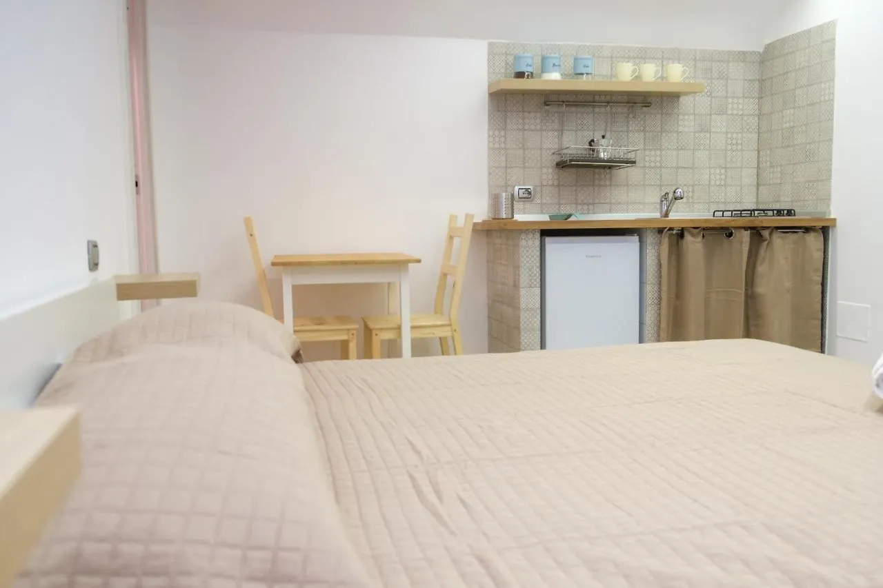 Casa Vacanze I Murales Apartment Naples